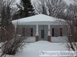 3159 College St, Niles, MI 49120