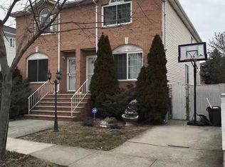 157 Liberty Ave, Staten Island, NY 10305