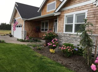 409 Gogins Ct, Gearhart, OR 97138