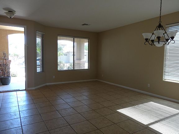 3rd image of 1350 E Indigo Dr