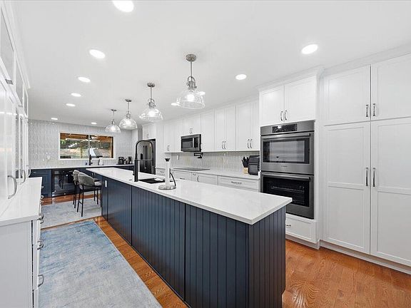 5th image of 10504 Cheshire Ridge Dr