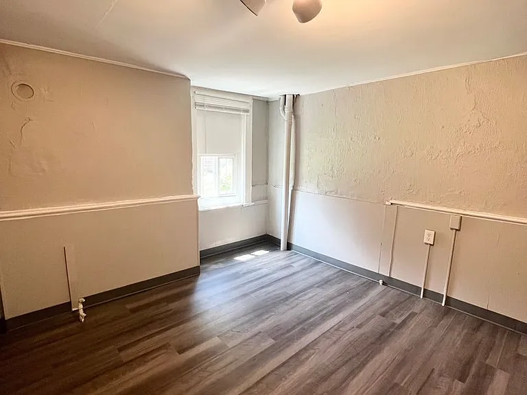 1214 Ann St — Photo 14