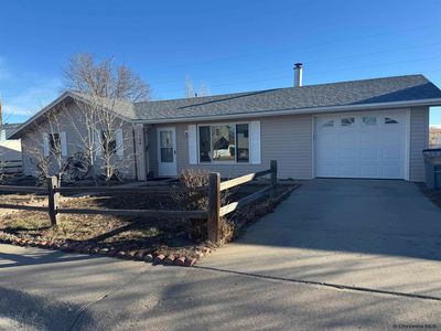908 18th St, Wheatland, WY, 82201
