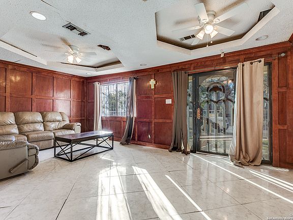 4th image of 1022 S Hamilton