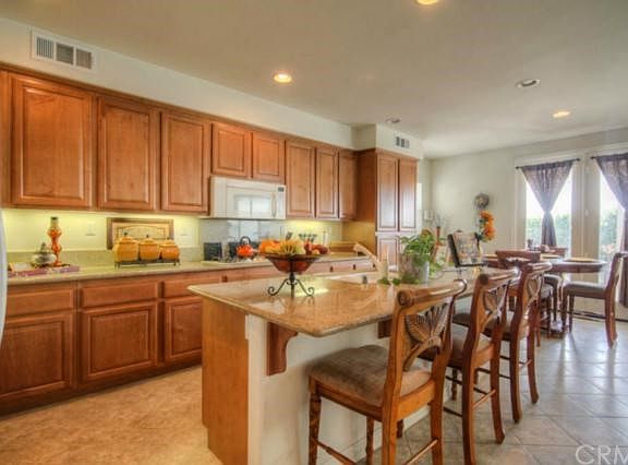 5th image of 27476 Murrieta Oaks Ave