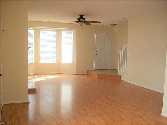 2nd image of 2309 Barnsely Ct