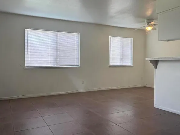 72685 Raven Rd Unit 2, Palm Desert, CA 92260