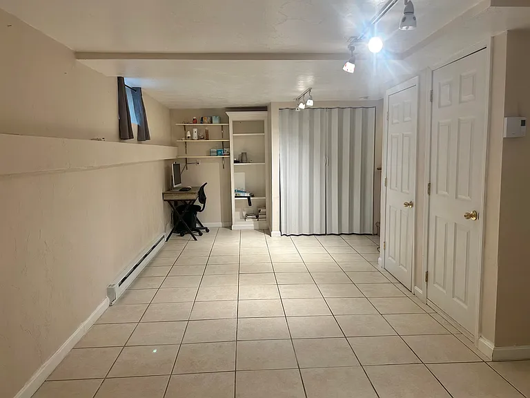 11 Carpenter Ave #A — Photo 21