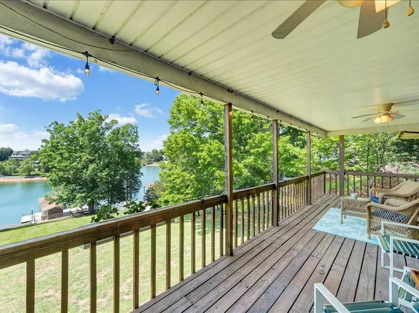159 Windmere Trl, Moneta, VA 24121