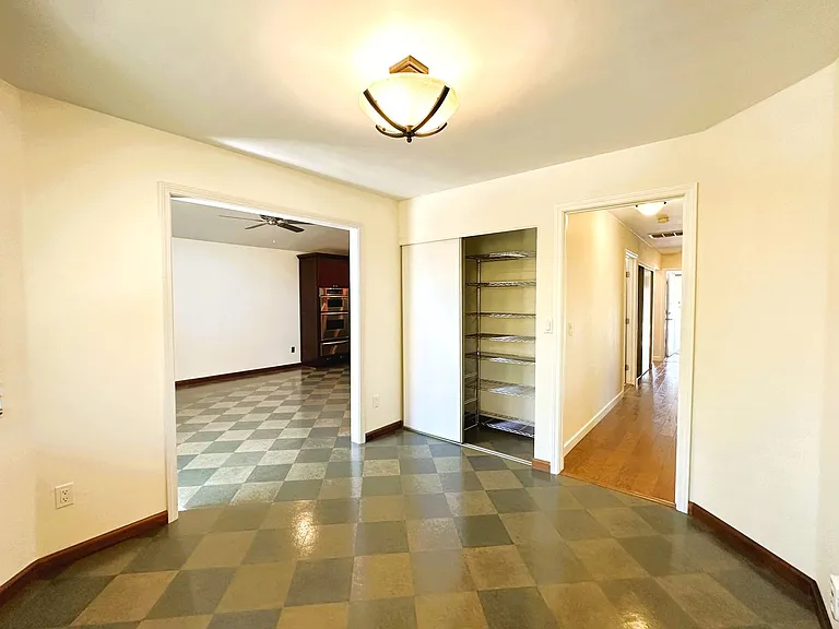 1413 Magnolia Ave — Photo 14