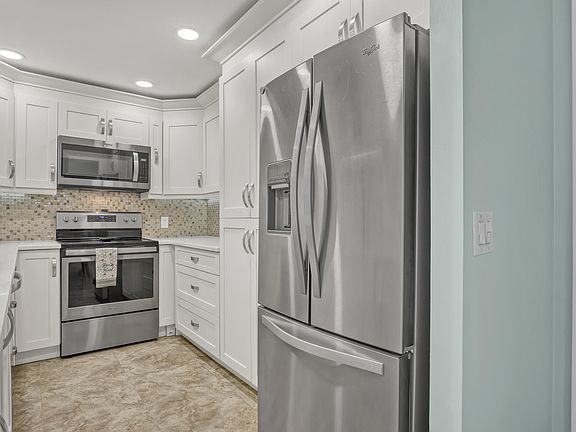 4th image of 125 Ocean Ave APT 505