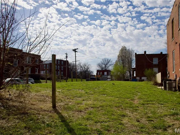 2847 Nebraska Ave, Saint Louis, MO 63118