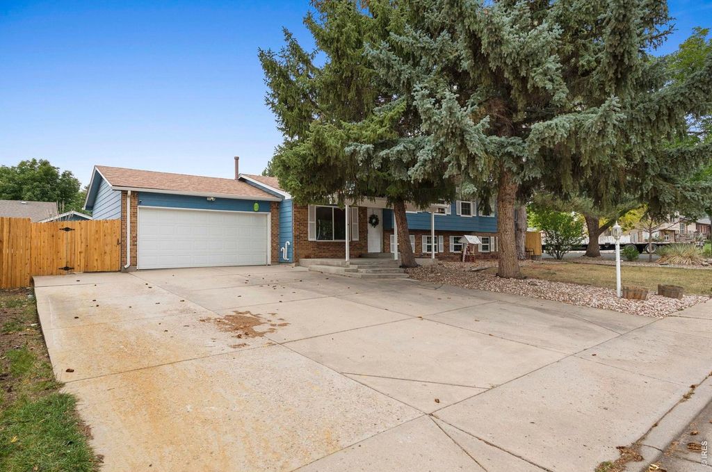 400 Edgewood Dr