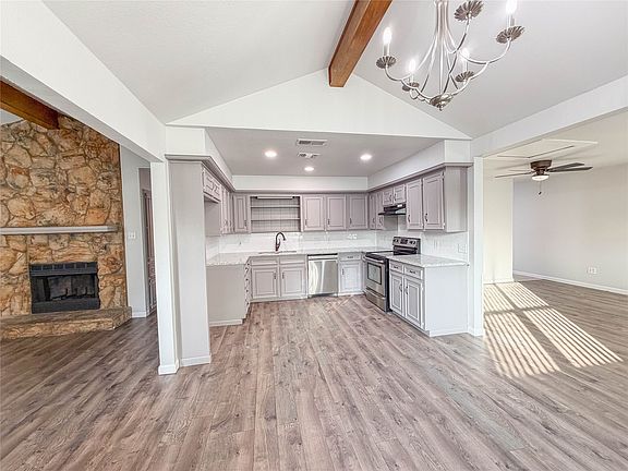 5th image of 103 Garvin Way