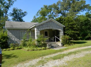 690 Lexington Rd, Carlton, GA 30627