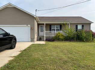 155 Raspberry Dr, Winchester, TN 37398