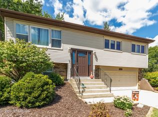 15948 Olcott Ave, Tinley Park, IL 60477