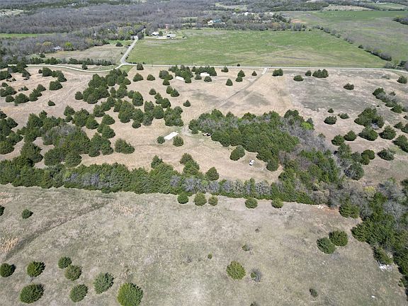 4th image of 757 Reynolds Rd