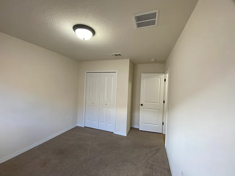 8466 Island Dr — Photo 25