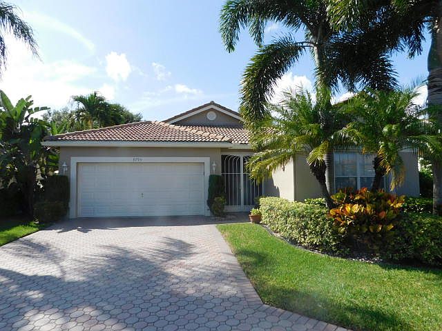 1st image of 9795 Lemonwood Way