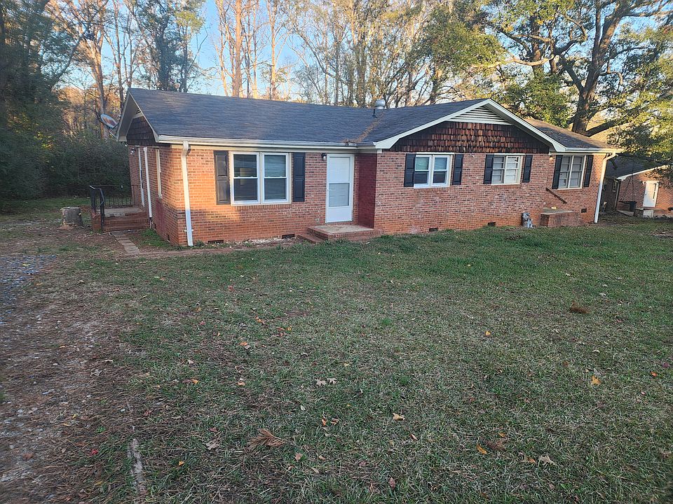 1st image of 179-181 Sandifer Rd #179