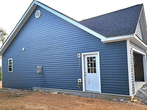 2nd image of 407 S Summit Ave