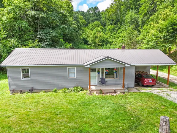 90 Trevor Ln, Burkesville, KY 42717