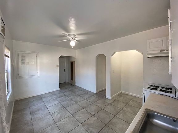 2nd image of 600 Oildale Dr APT B
