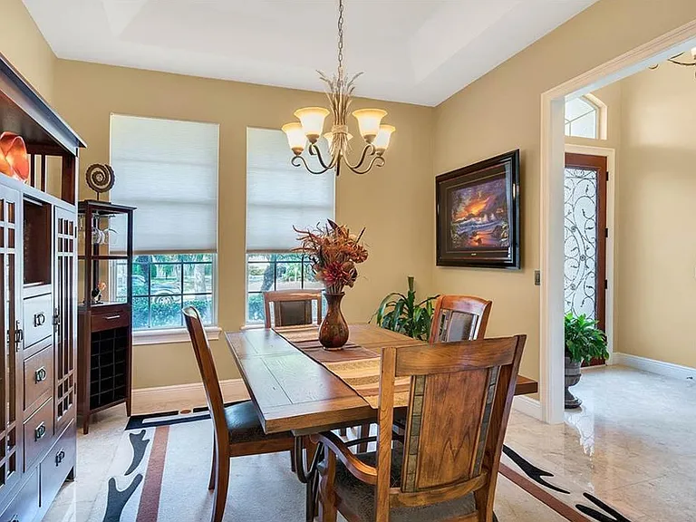 3856 Hunters Isle Dr — Photo 6