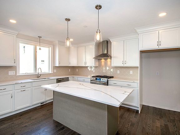 4th image of 59 Titicut Ave Lot 40