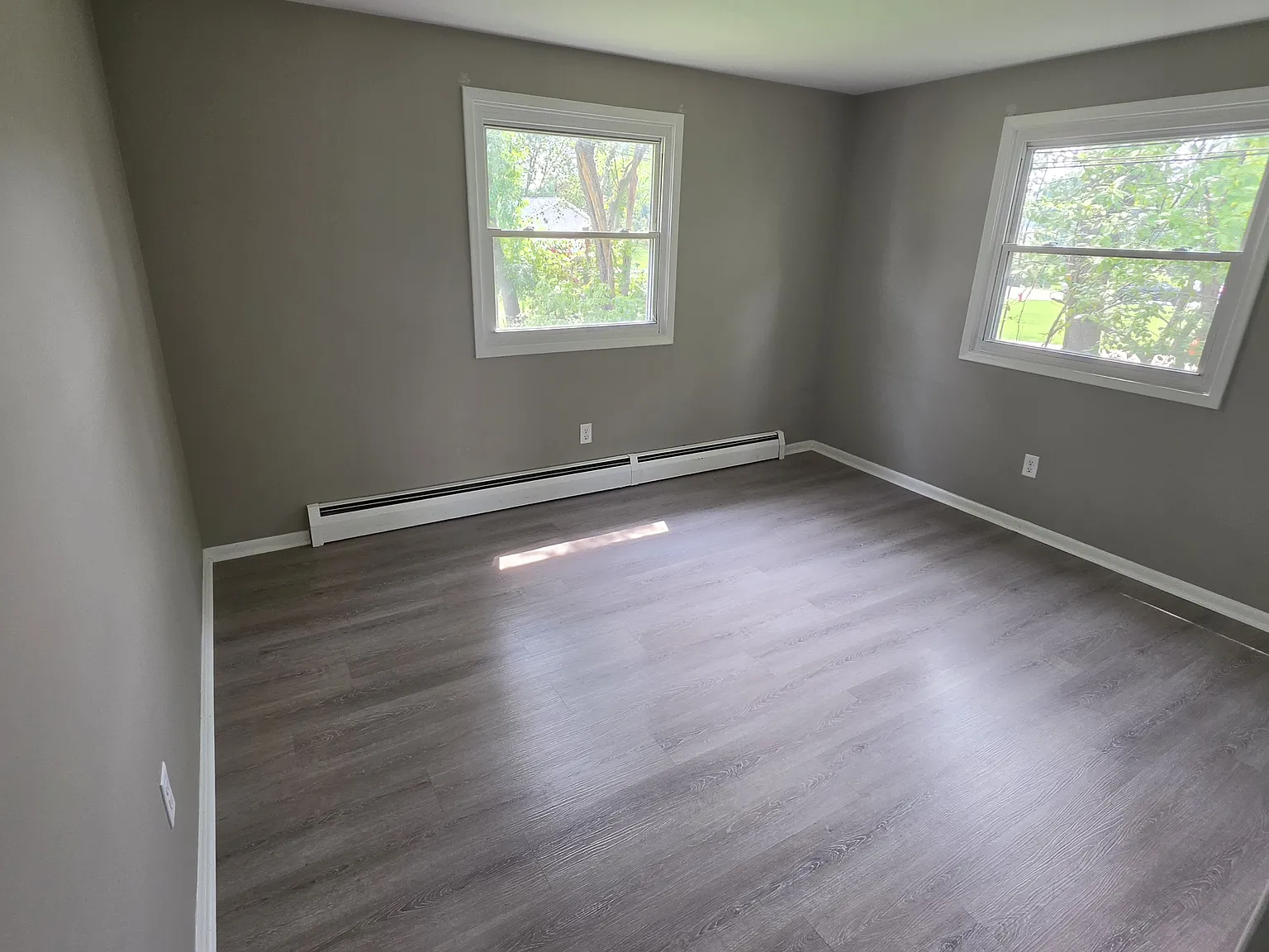 2 bed, $1,350 — Photo 3