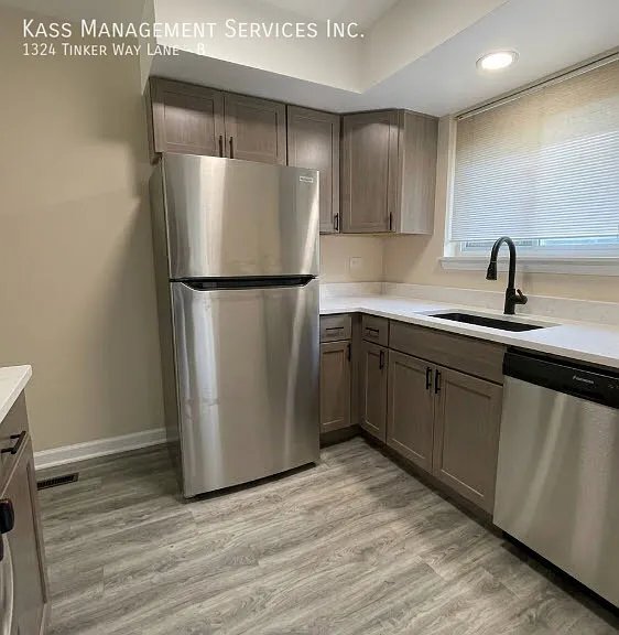 1324 Tinker Way #B — Photo 5