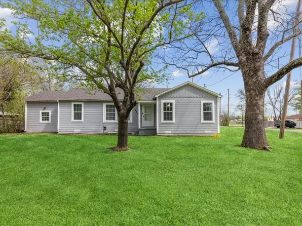408 S Church St, Ferris, TX 75125