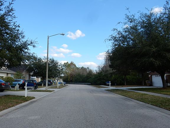 4th image of 2521 Butterfly Landing Dr