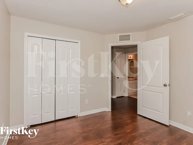 6006 Dora Ave N — Photo 15
