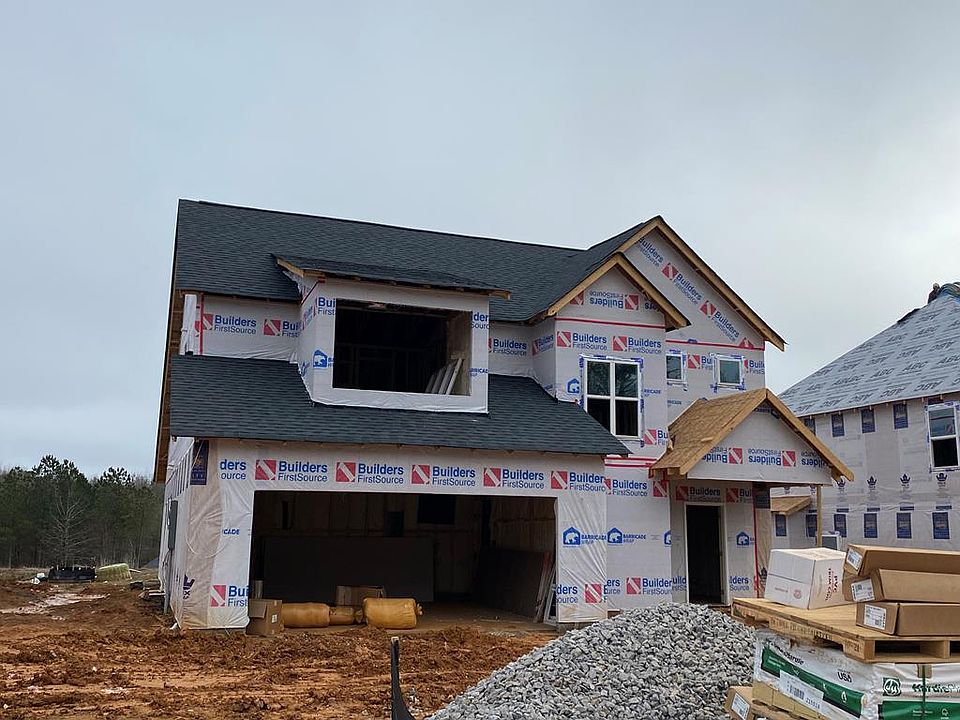 2nd image of 113 Cedar Park Way