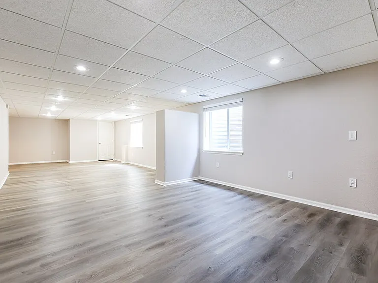 18284 Michigan Creek Way — Photo 15