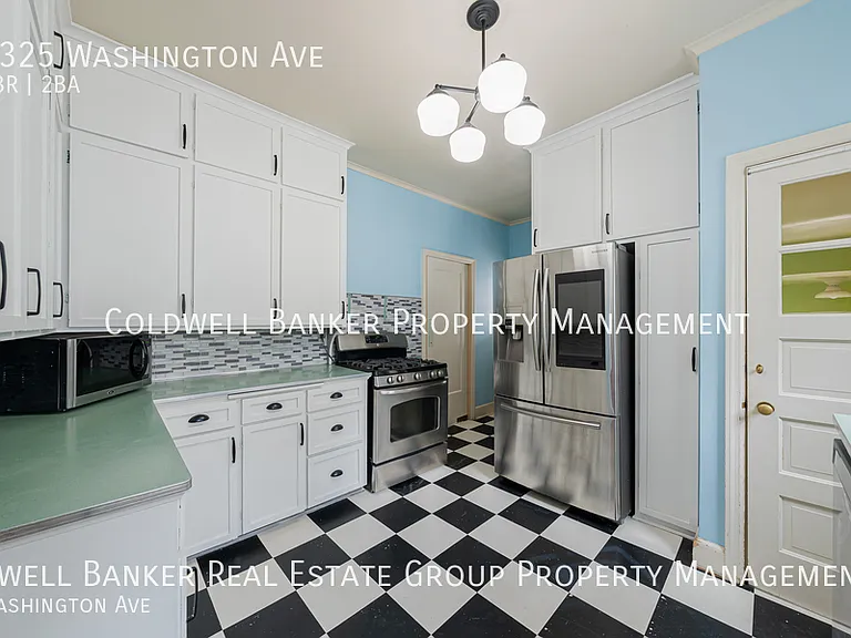 1325 Washington Ave — Photo 13