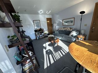 206 Kings Row APT D, Madison, WI 53716