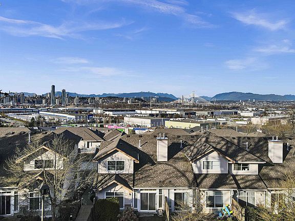 3rd image of 11860 River Rd #16