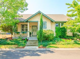 224 Willow Way, Talent, OR 97540