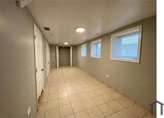 1350 E 76th St #1 — Photo 17