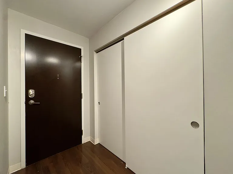 Charming 1 Bedroom/1 Bathroom Apartment Unit in Downtown Baltimore, MD! Unit 416 — Photo 55