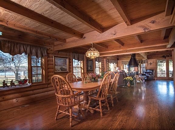 4th image of 2308 Lakewood Ct