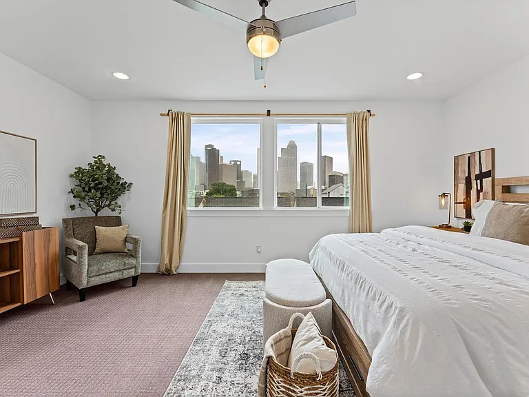 1404 Bailey St — Photo 14