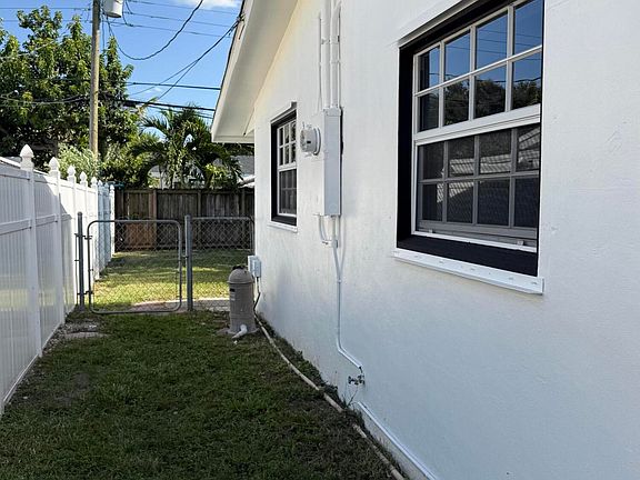 5th image of 7820 ORLEANS Street