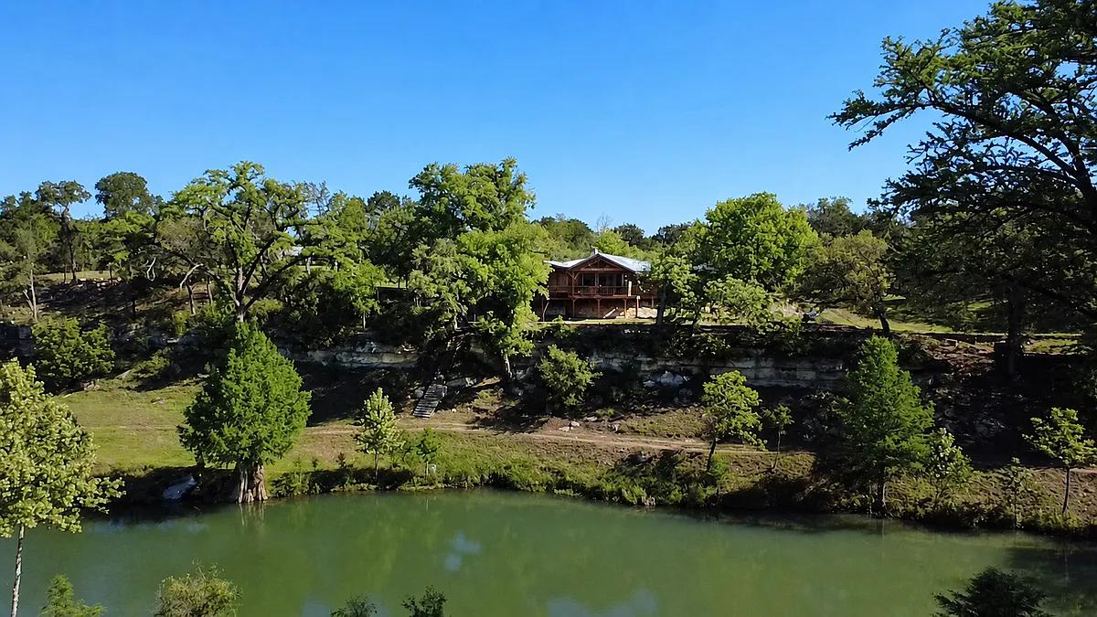 Building Photo - 4705 Wayside Dr