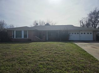 5512 Westcreek Dr, Fort Worth, TX 76133