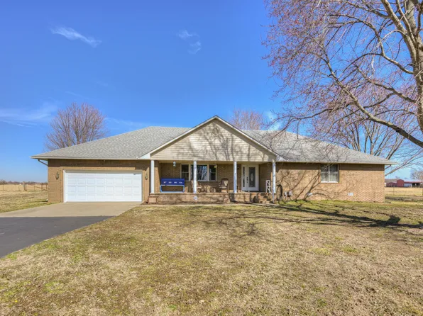 2119 E Fir Road, Carthage, MO 64836