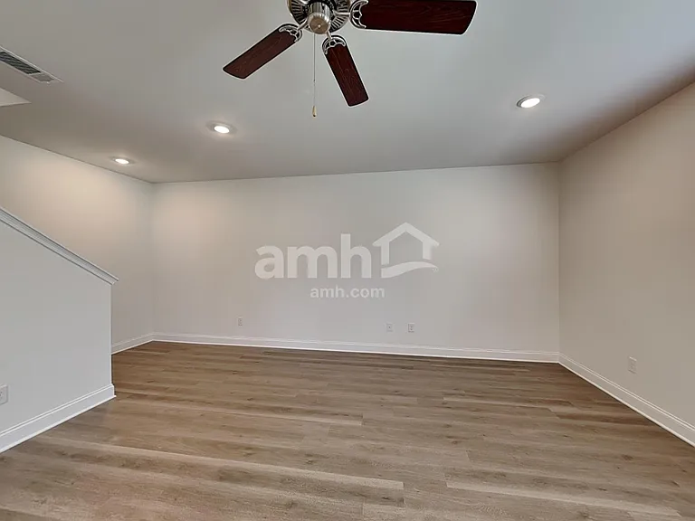 552 Hickory Pointe Loop — Photo 6